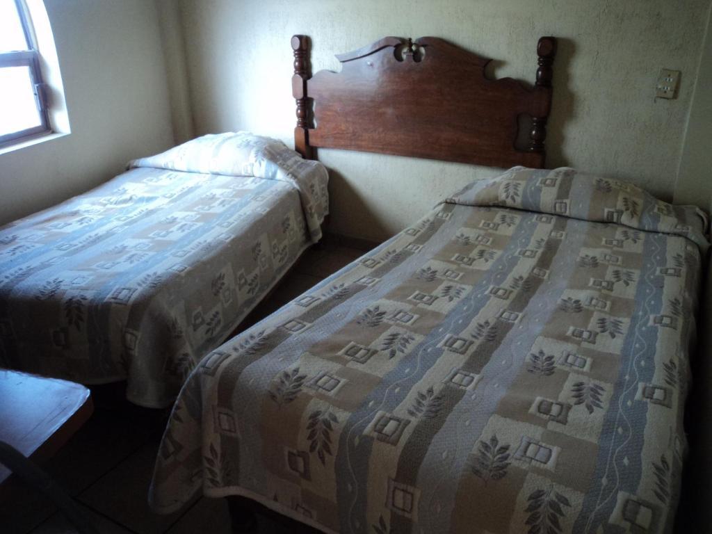 Hotel Mario'S Inn Ramos Arizpe Habitación foto